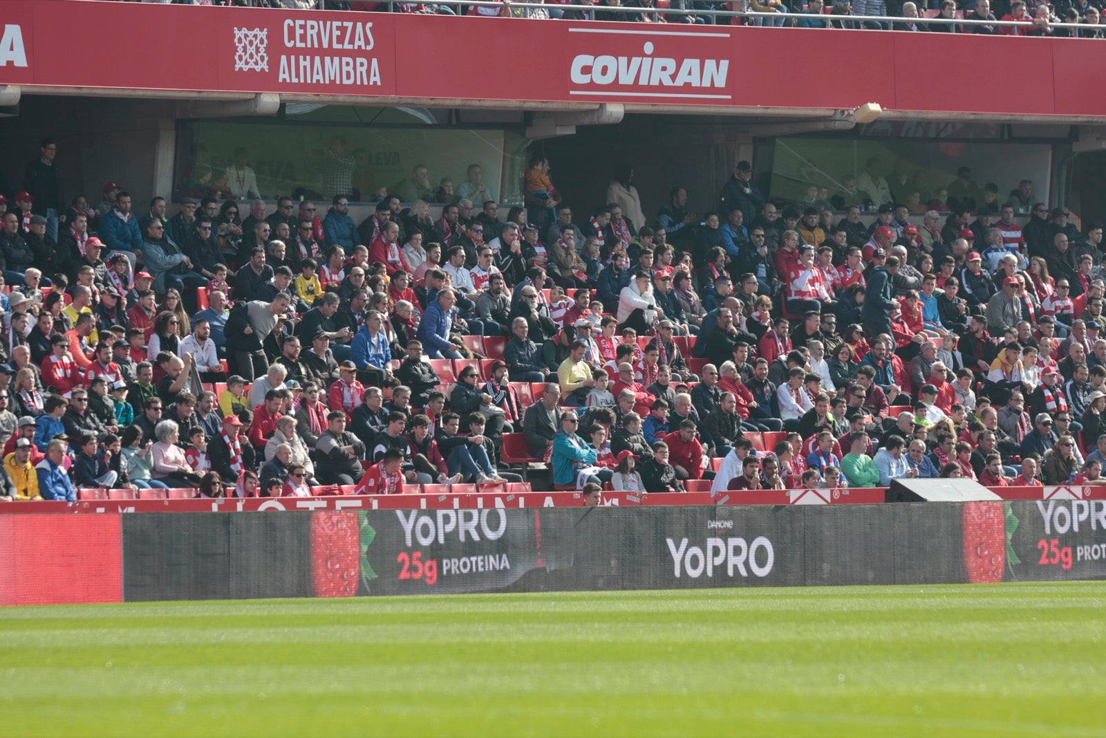 ¿Has estado en el choque de este mediodía en el campo del Zaidín? Aquí te puedes buscar