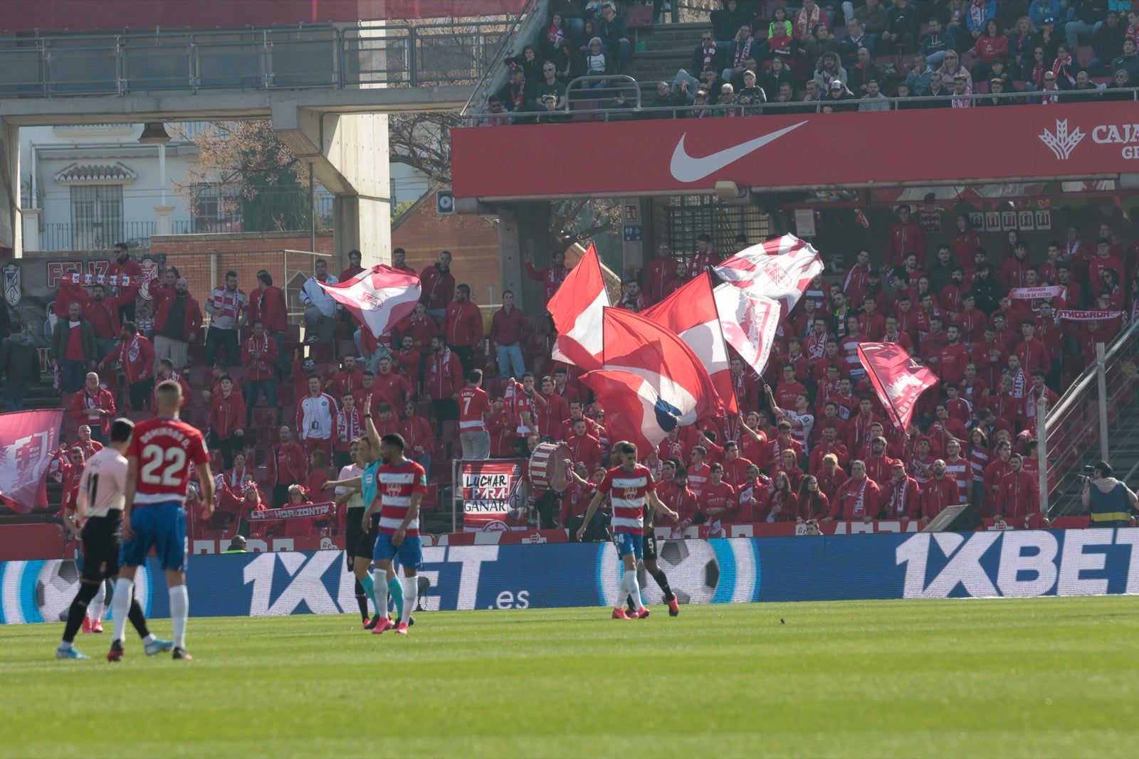 ¿Has estado en el choque de este mediodía en el campo del Zaidín? Aquí te puedes buscar