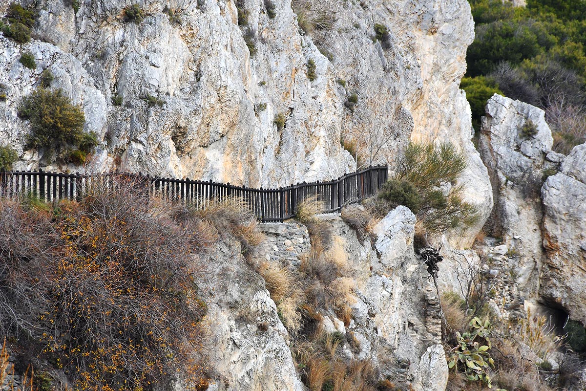 Sendero de la acequia de La Pavilla 