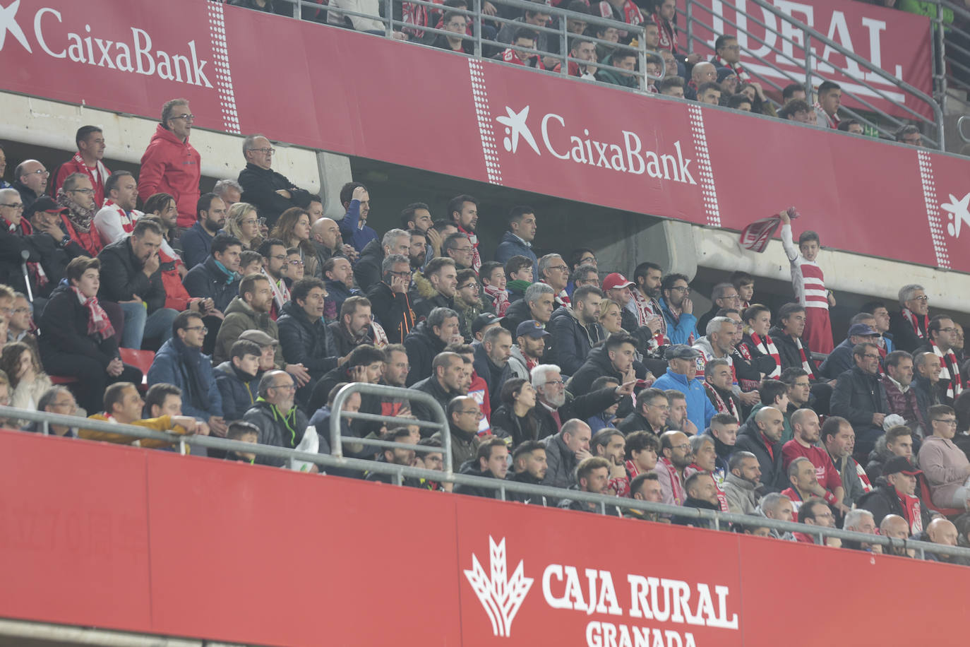 ¿Has estado en el partido entre Granada y Valencia? Aquí te puedes ver en tu localidad