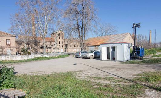 Exterior de las instalaciones fabriles.