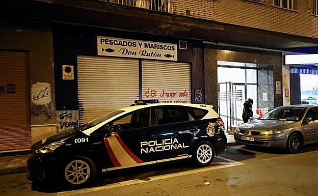 Un hombre mata a puñaladas a su expareja en el barrio del Zaidín de Granada y se entrega a la Guardia Civil en Guadix