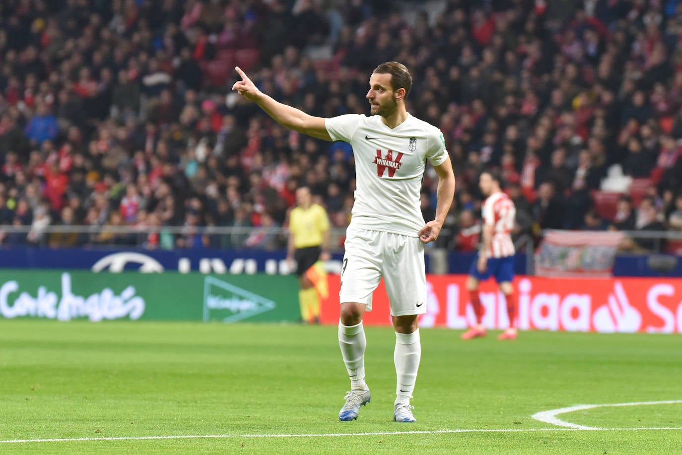 Así fue la primera visita del Granada al Wanda Metropolitano