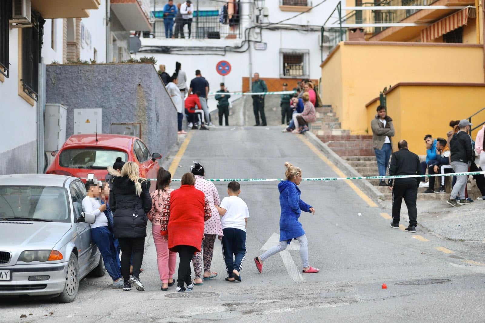 La Guardia Civil ha confirmado que ya hay un detenido. El incidente, ocurrido en torno a las 15.30 horas, apunta a un ajuste de cuentas