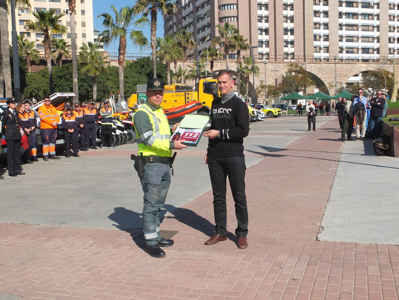 El Parque de las Almadrabillas acoge un multitudinario acto conmemorativo del Día Europeo del Servicio de Emergencias