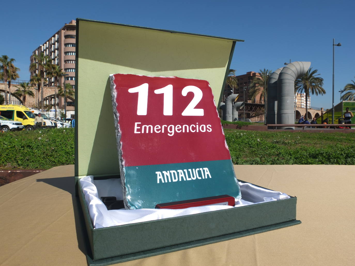 El Parque de las Almadrabillas acoge un multitudinario acto conmemorativo del Día Europeo del Servicio de Emergencias