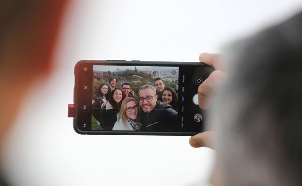 Galería. Una sesión de fotos por amor a Granada, en el Barranco del Abogado. 