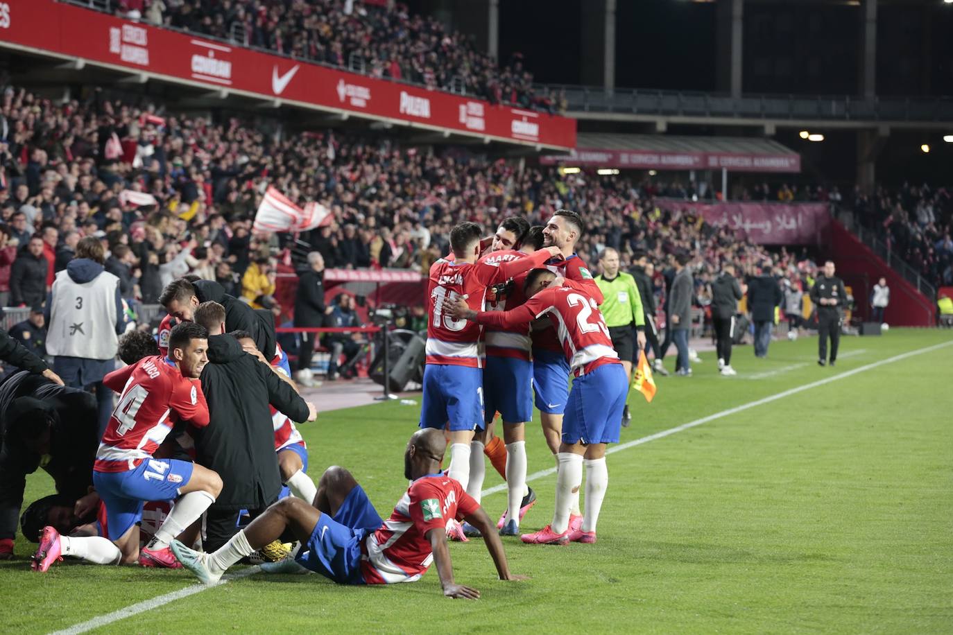 Los rojiblancos han recibido al conjunto pucelano en Los Cármenes 