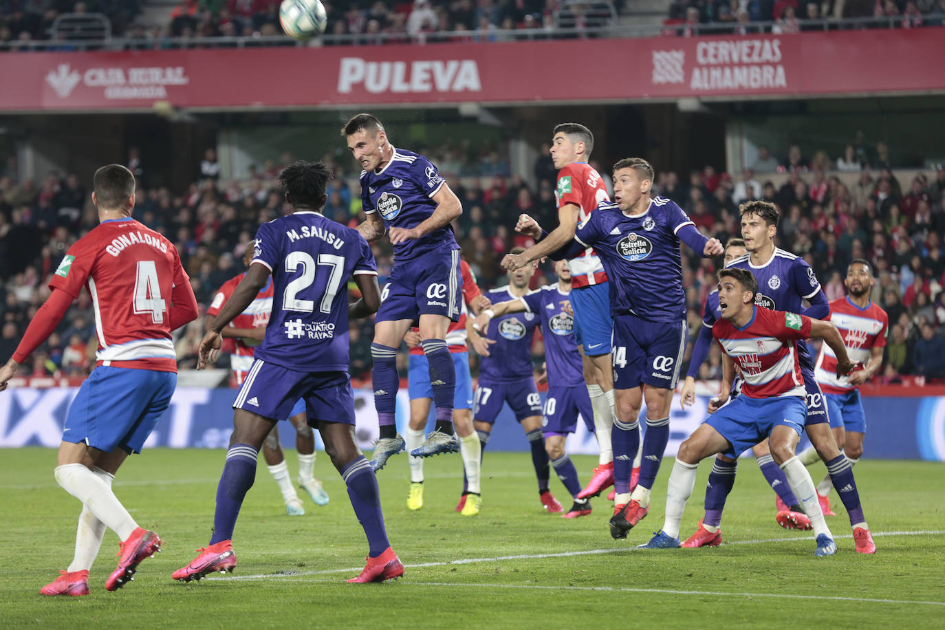 Los rojiblancos han recibido al conjunto pucelano en Los Cármenes 