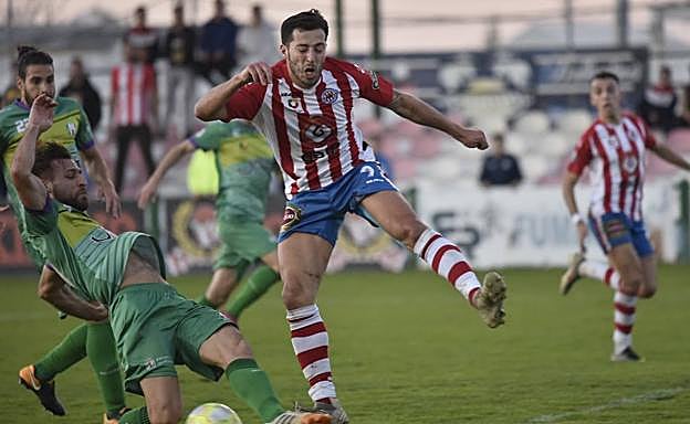 El duelo tuvo momentos de un ritmo muy alto. 