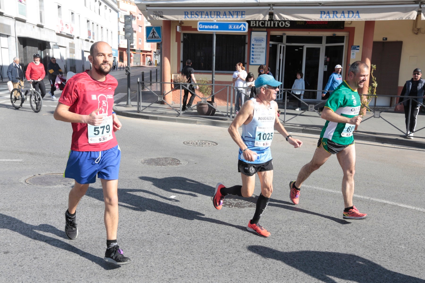 Manuel Santiago vuelve a imponerse en categoría masculina mientras que Zhor El Amrani vence con autoridad en categoría femenina
