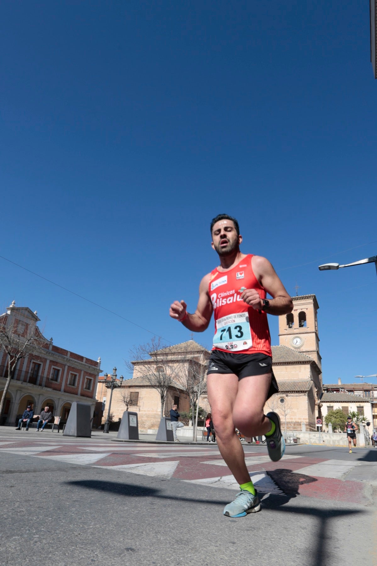 Manuel Santiago vuelve a imponerse en categoría masculina mientras que Zhor El Amrani vence con autoridad en categoría femenina