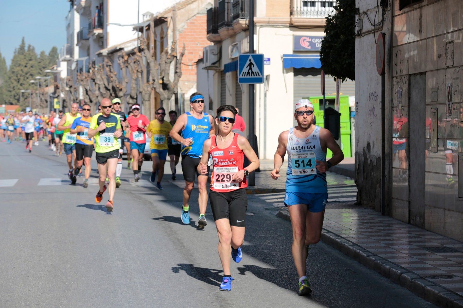 Manuel Santiago vuelve a imponerse en categoría masculina mientras que Zhor El Amrani vence con autoridad en categoría femenina
