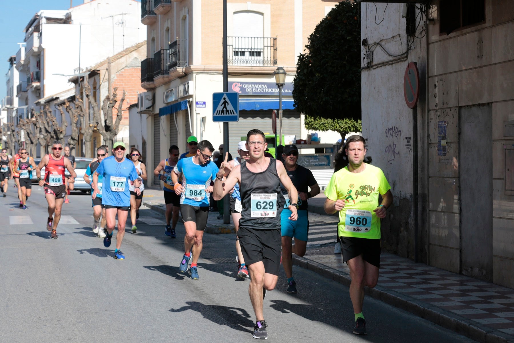 Manuel Santiago vuelve a imponerse en categoría masculina mientras que Zhor El Amrani vence con autoridad en categoría femenina