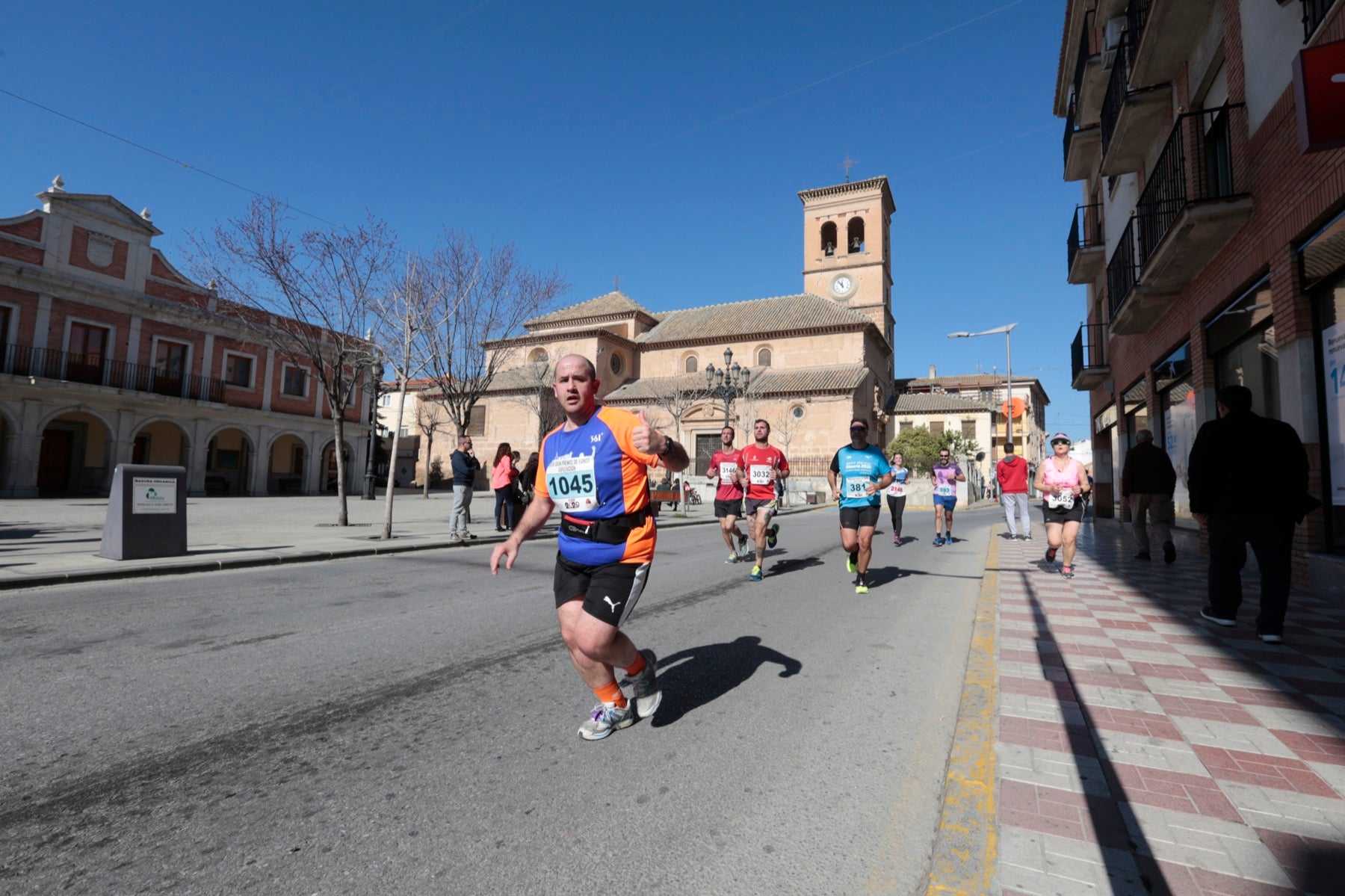 Manuel Santiago vuelve a imponerse en categoría masculina mientras que Zhor El Amrani vence con autoridad en categoría femenina
