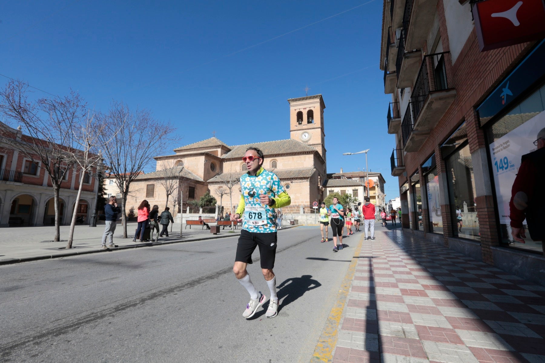 Manuel Santiago vuelve a imponerse en categoría masculina mientras que Zhor El Amrani vence con autoridad en categoría femenina