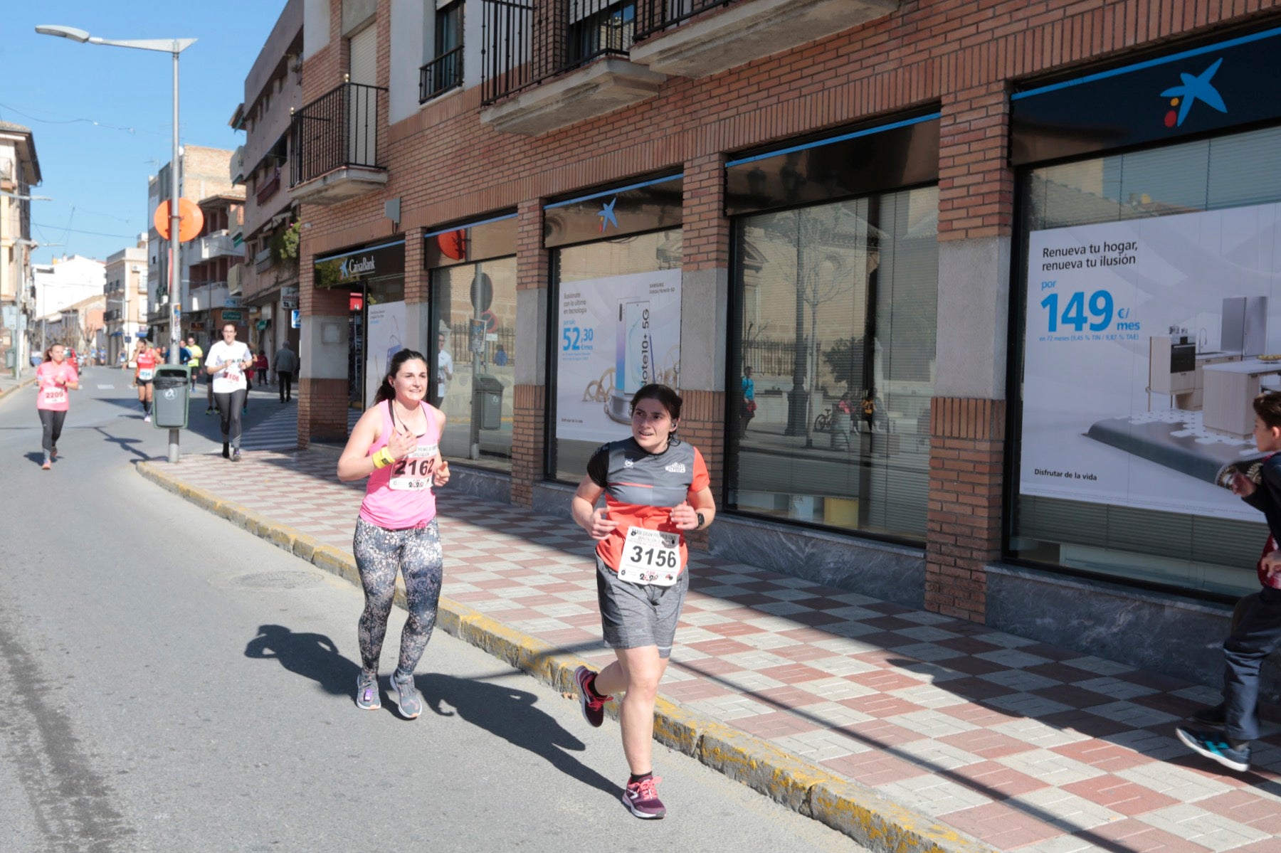 Manuel Santiago vuelve a imponerse en categoría masculina mientras que Zhor El Amrani vence con autoridad en categoría femenina