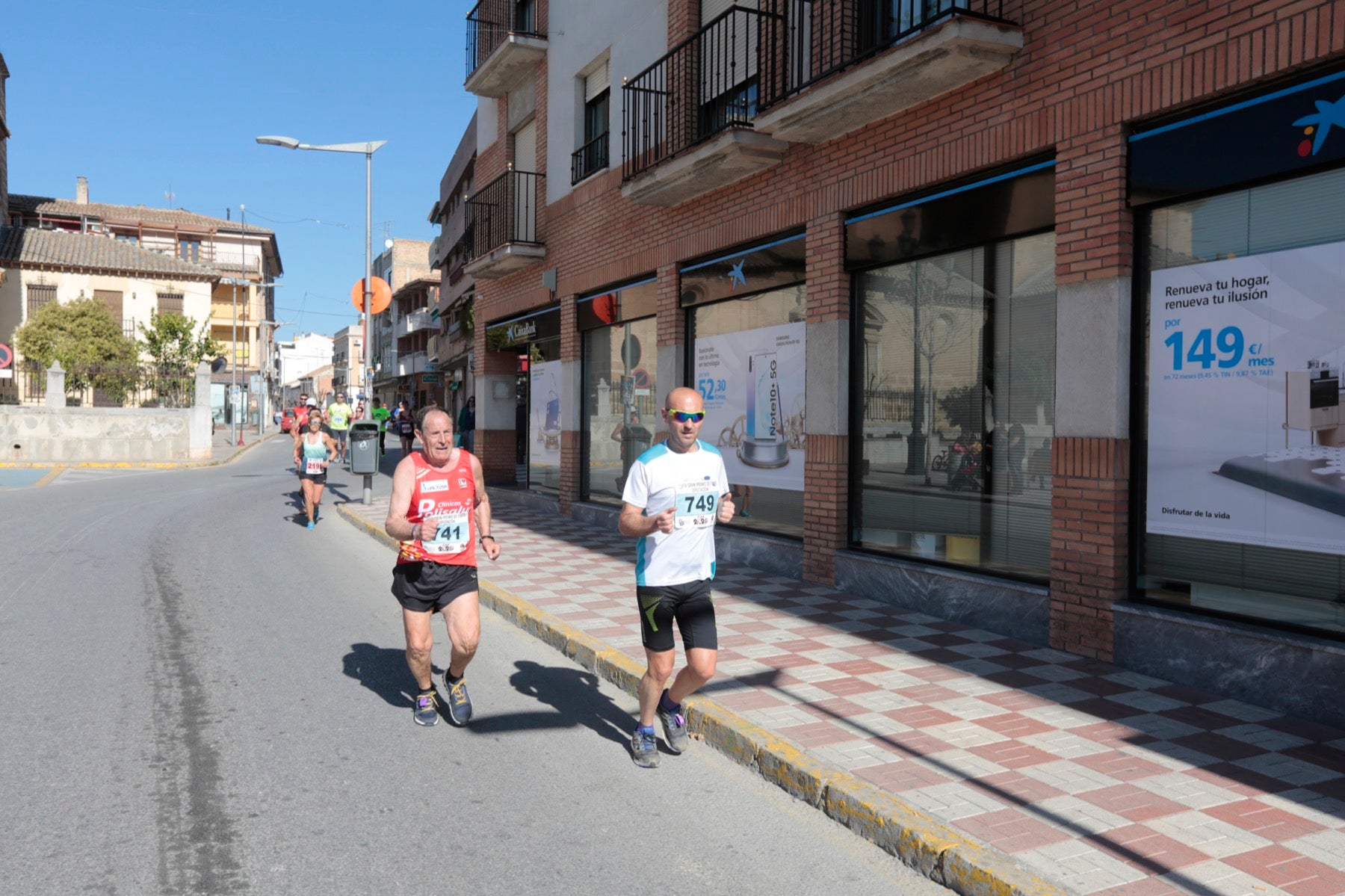 Manuel Santiago vuelve a imponerse en categoría masculina mientras que Zhor El Amrani vence con autoridad en categoría femenina