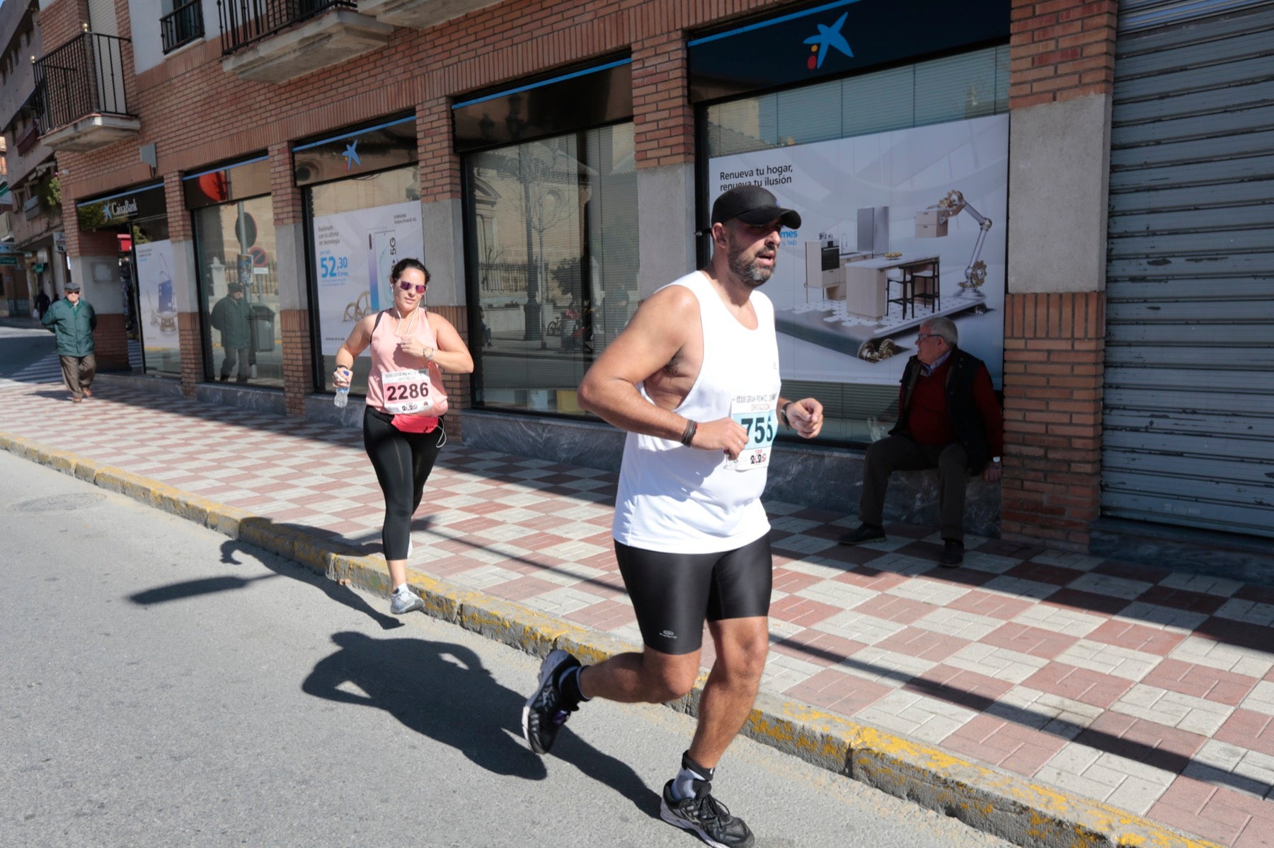 Manuel Santiago vuelve a imponerse en categoría masculina mientras que Zhor El Amrani vence con autoridad en categoría femenina