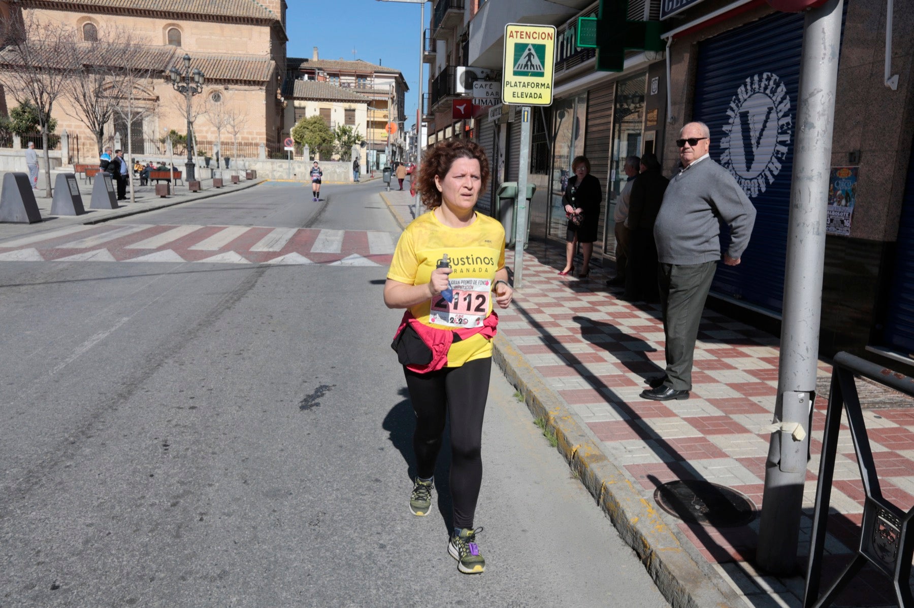 Manuel Santiago vuelve a imponerse en categoría masculina mientras que Zhor El Amrani vence con autoridad en categoría femenina