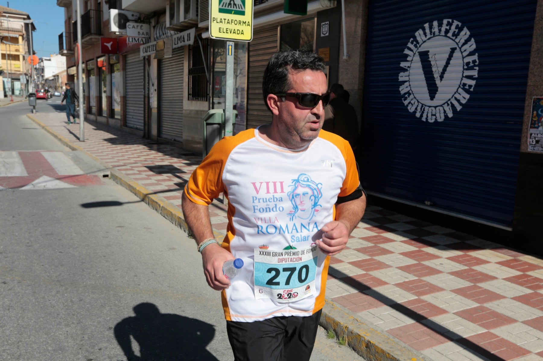 Manuel Santiago vuelve a imponerse en categoría masculina mientras que Zhor El Amrani vence con autoridad en categoría femenina