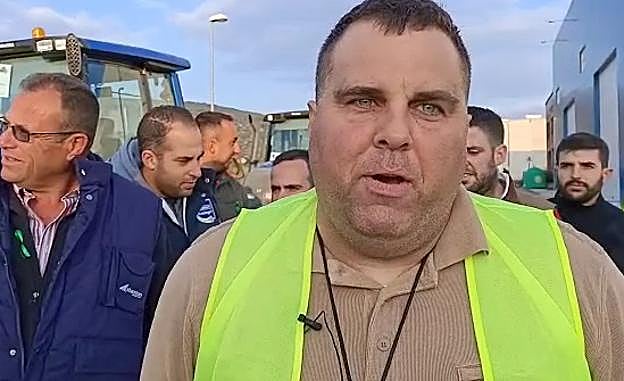 «Estamos luchando por nuestro pan y damos trabajo a mucha gente»