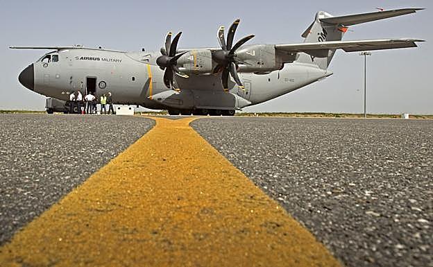 Imagen del avión militar A400M, uno de los aparatos estrella de la factoría de Airbus en Sevilla.