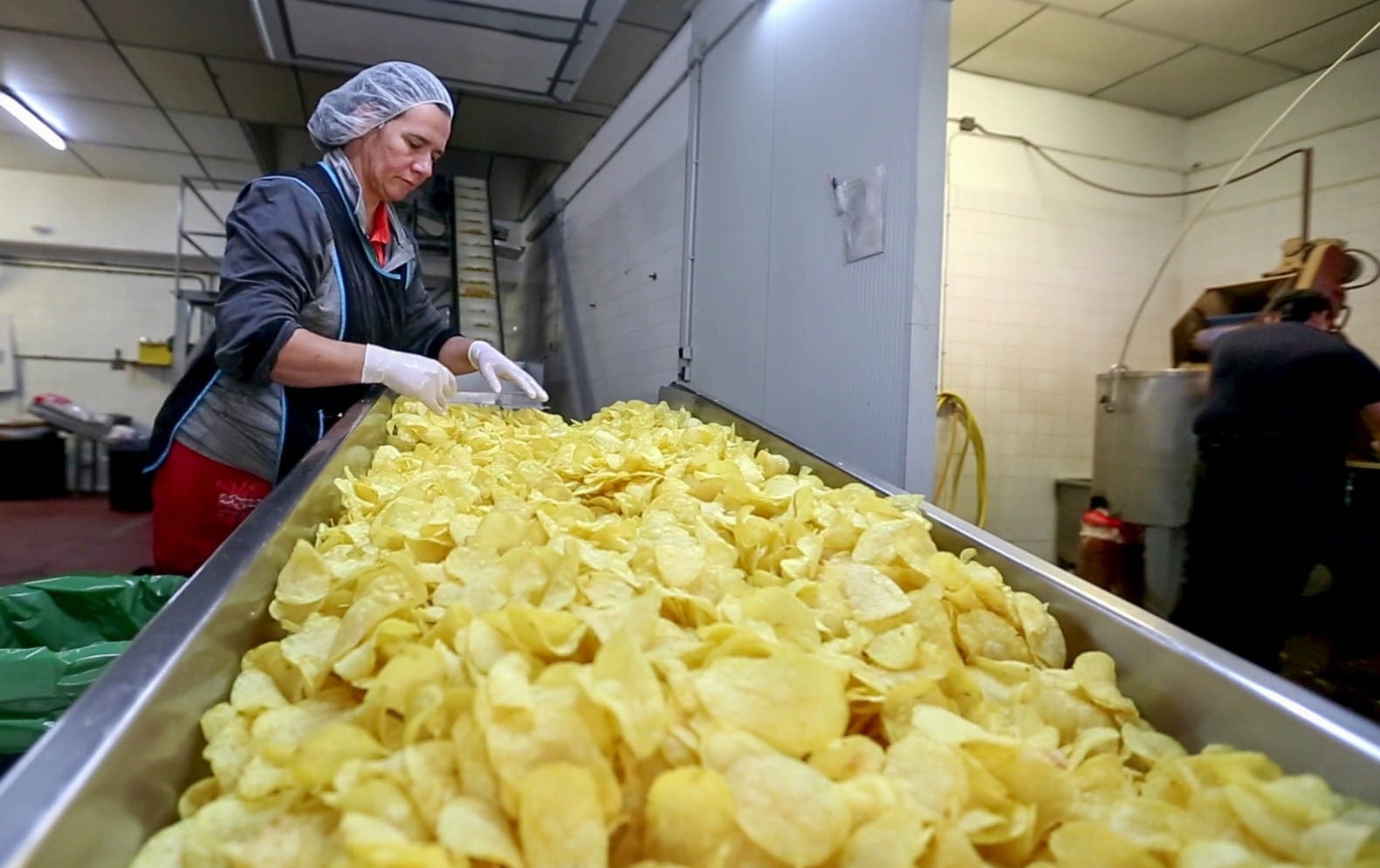 La empresa abre a IDEAL las puertas de su fábrica de Dúrcal para desvelarnos el proceso de elaboración