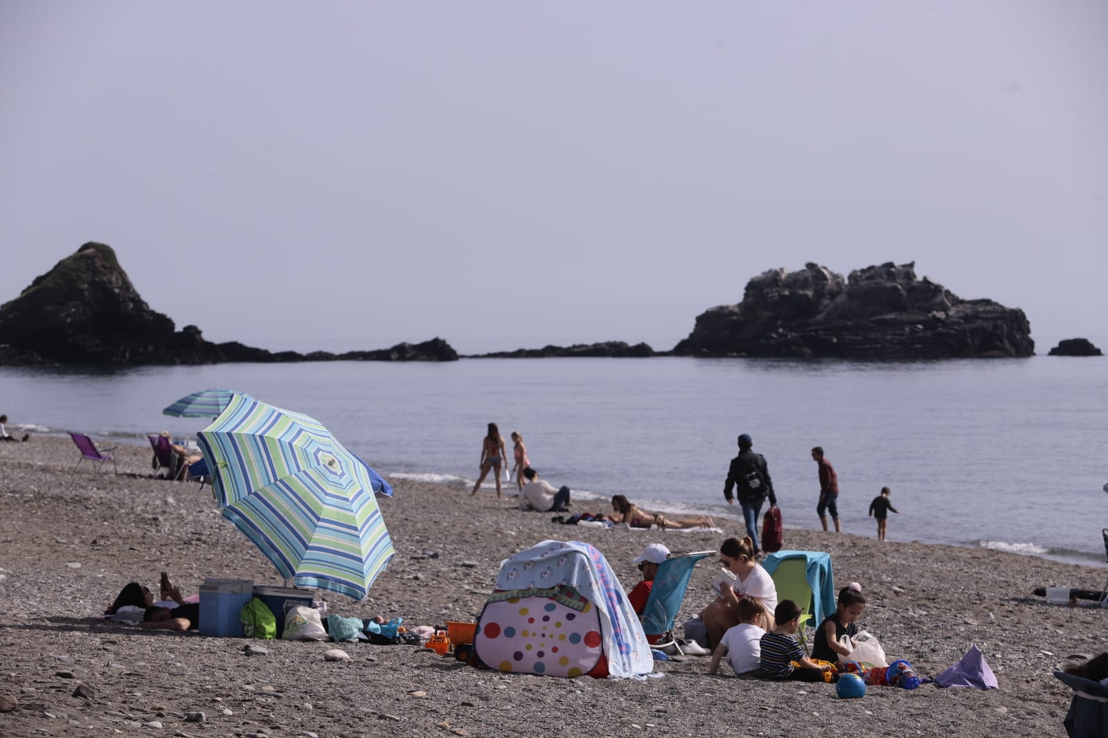 Buen ambiente en la Costa Tropical para el puente de Andalucía