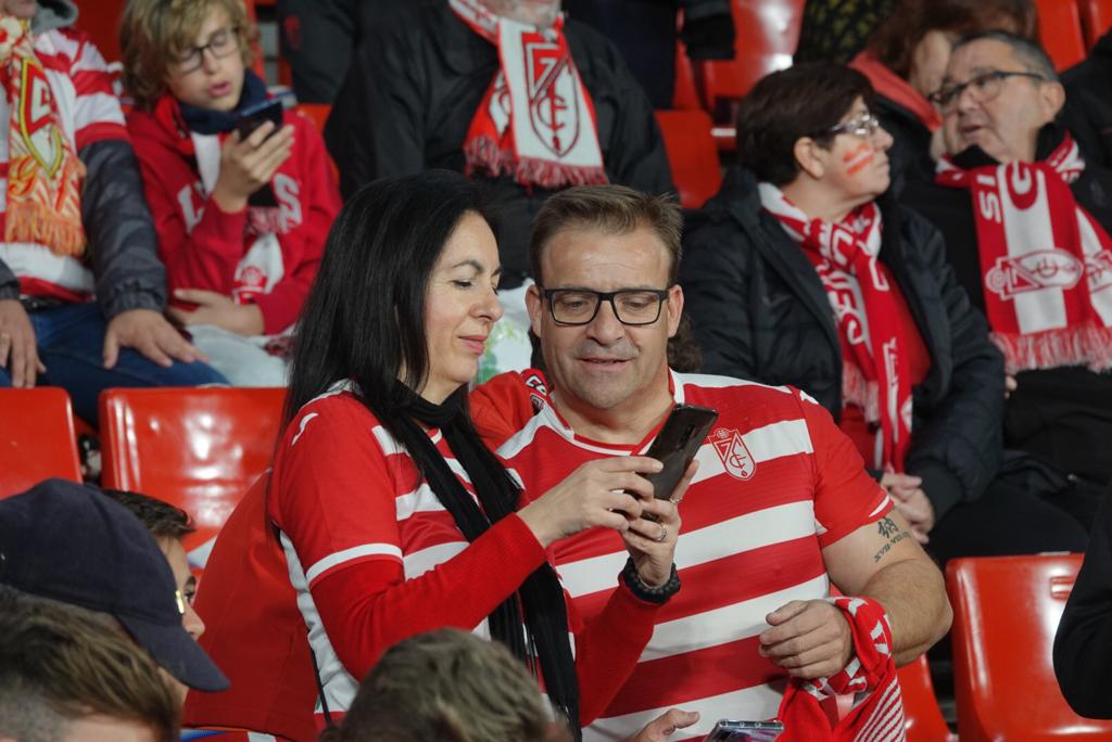 ¿Has ido a ver el duelo copero de este jueves? Aquí puedes bucarte en tu localidad en Los Cármenes