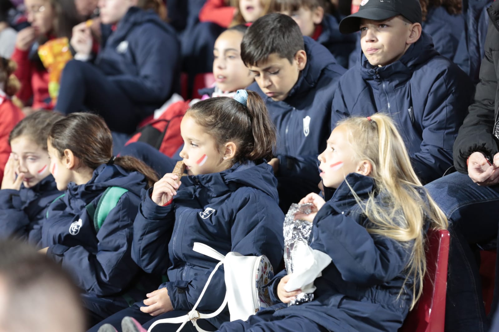 ¿Has ido a ver el duelo copero de este jueves? Aquí puedes bucarte en tu localidad en Los Cármenes