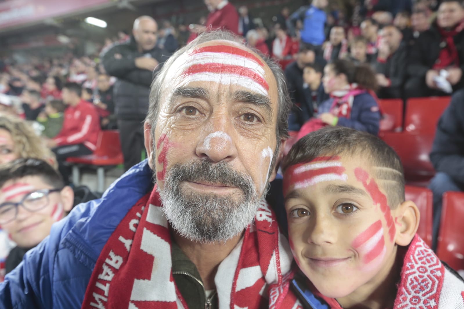 ¿Has ido a ver el duelo copero de este jueves? Aquí puedes bucarte en tu localidad en Los Cármenes