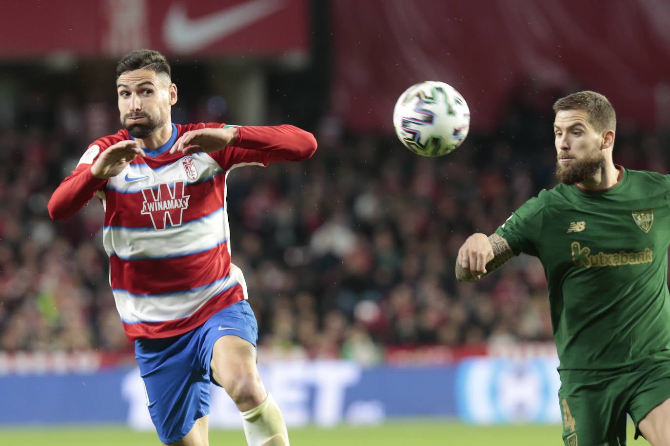 Las mejores imágenes de los momentos más destacados del duelo copero en Los Cármenes