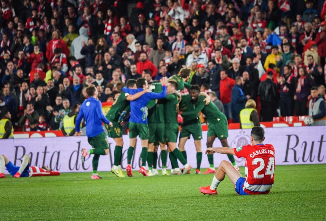 Las mejores imágenes de los momentos más destacados del duelo copero en Los Cármenes