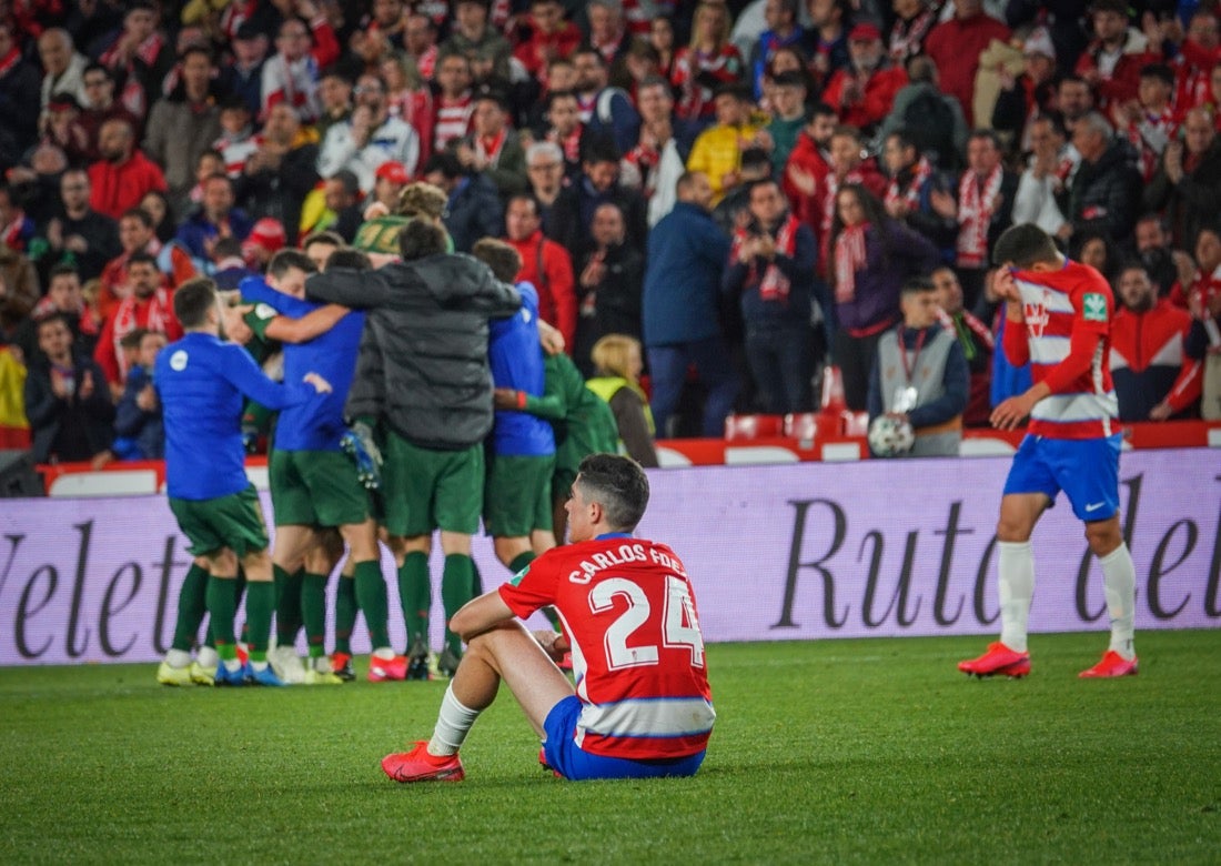 Las mejores imágenes de los momentos más destacados del duelo copero en Los Cármenes