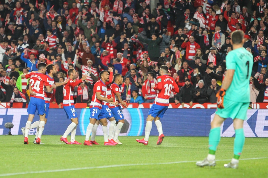 Las mejores imágenes de los momentos más destacados del duelo copero en Los Cármenes