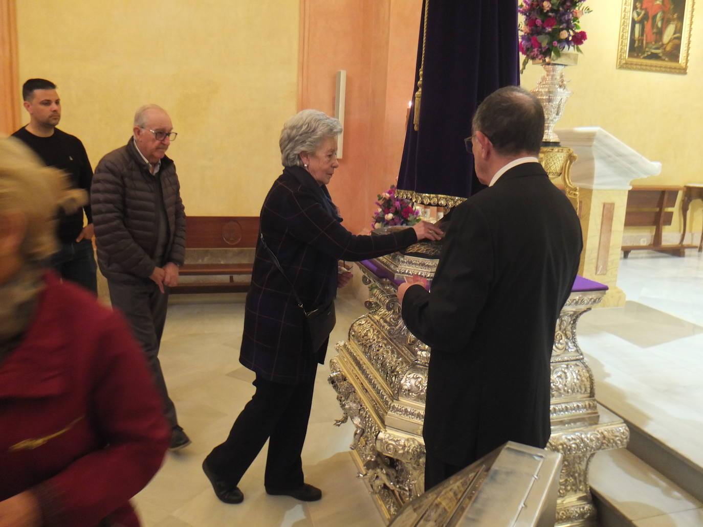 Fotos: Devoción y fe a los pies del Señor de Almería