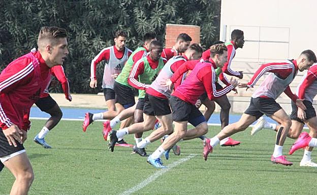 Los rojiblancos pretenden dar un paso definitivo al frente para salir de la mala racha. 