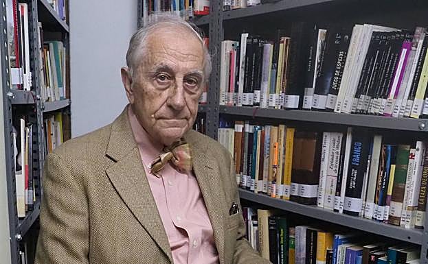 Inocencio F. Arias estará el lunes en el Aula de Cultura de IDEAL.