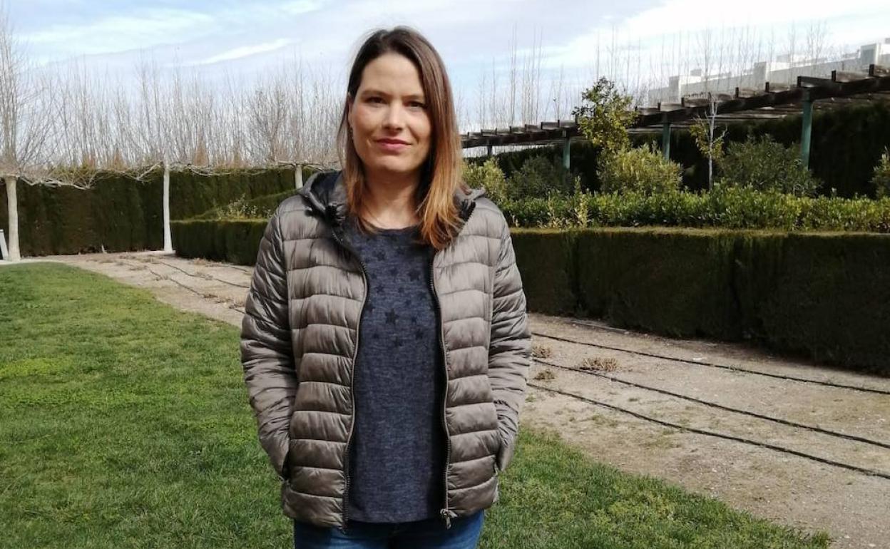 Inma Barrionuevo tiene 39 años, es enfermera de profesión y tiene dos hijos. 