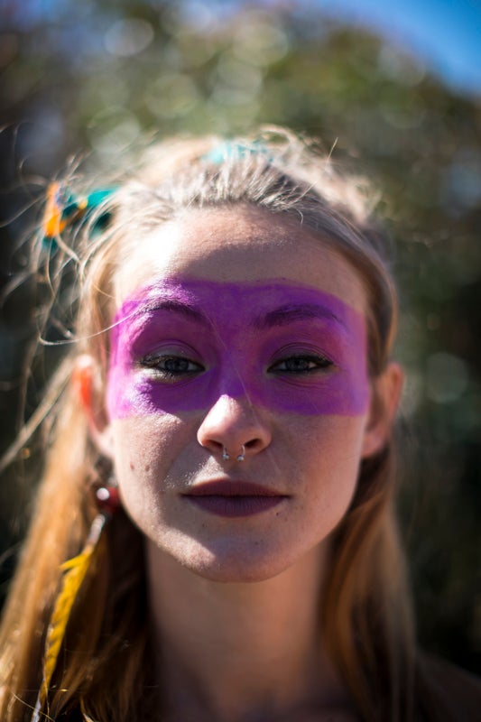 Repaso completo en imágenes a una marcha multitudinaria este Día de la Mujer en Granada