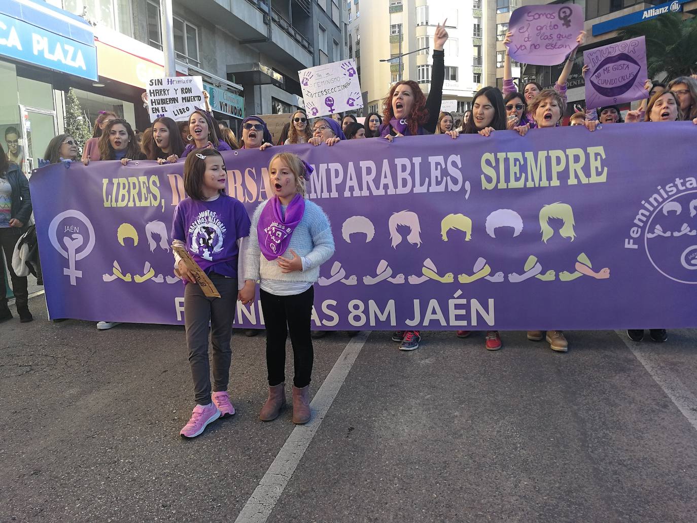 Domingo doblemente reivindicativo y festivo en Jaén