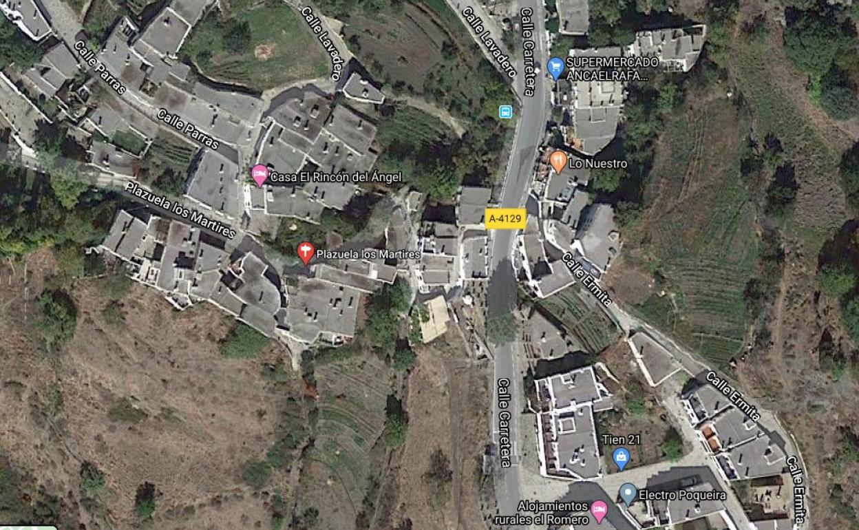 Herida una mujer por quemaduras e intoxicada por humo en el incendio de una casa en Bubión