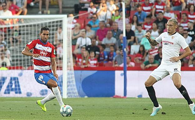 Ángel Montoro, a la izquierda. 