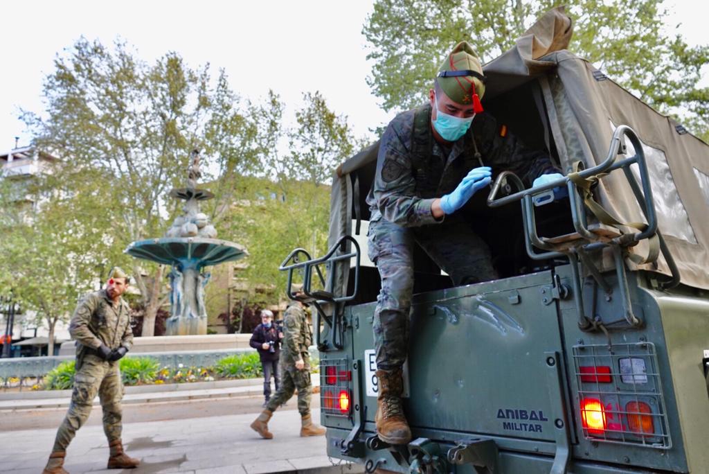 Los legionarios recorrerán la capital hoy para informar sobre la obligatoriedad de cumplir la normativa y vigilar las infraestructuras