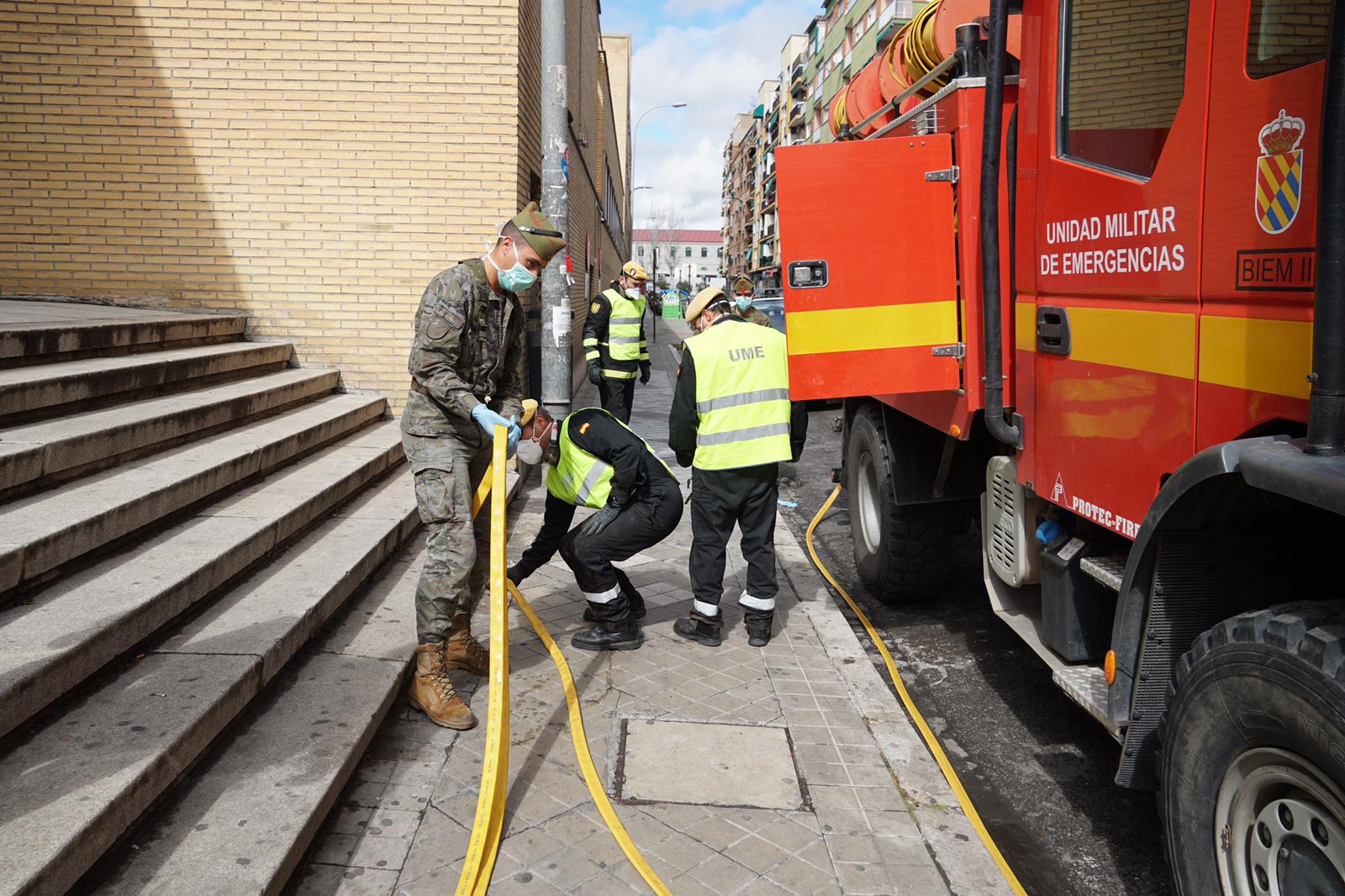 Los legionarios recorrerán la capital hoy para informar sobre la obligatoriedad de cumplir la normativa y vigilar las infraestructuras