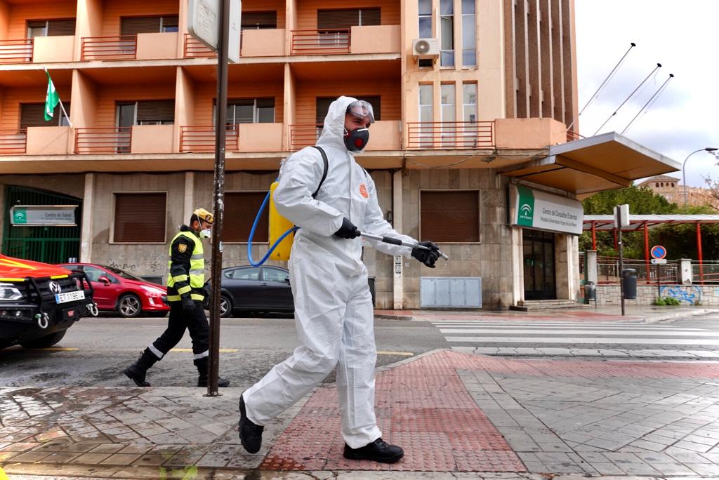 Los legionarios recorrerán la capital hoy para informar sobre la obligatoriedad de cumplir la normativa y vigilar las infraestructuras