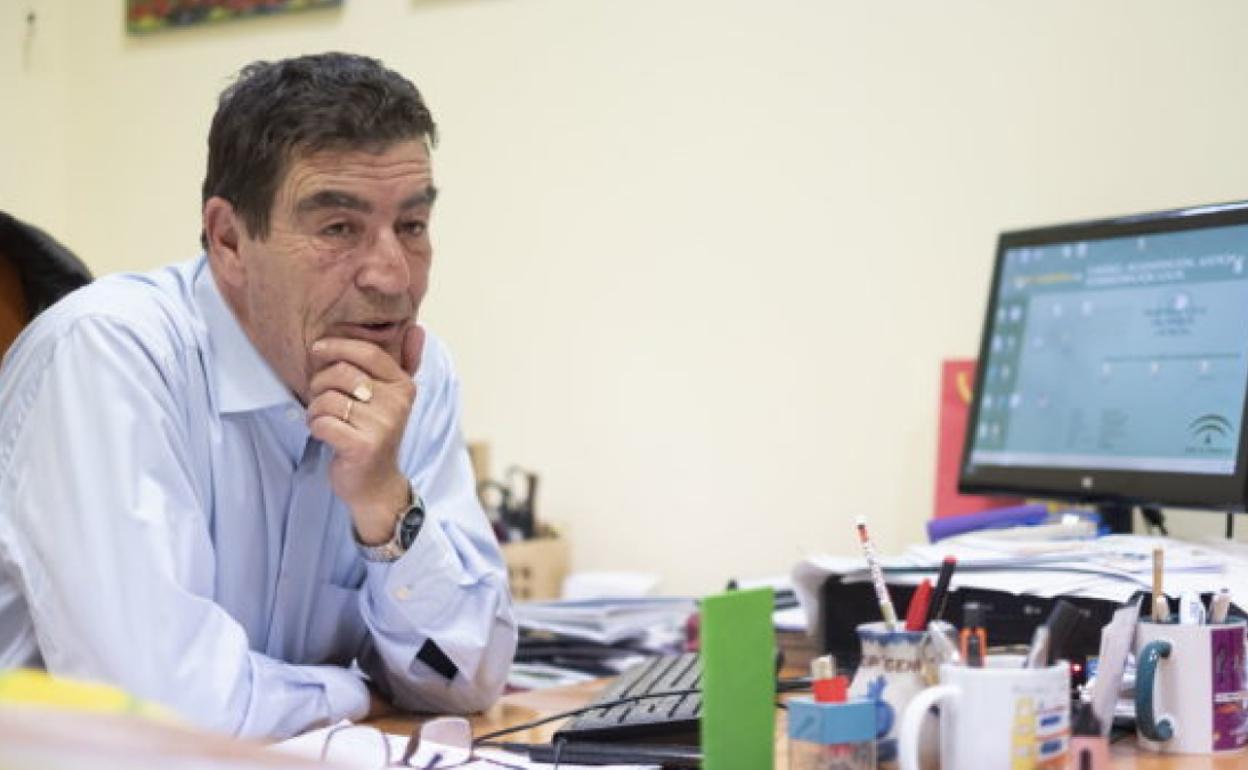 Juez Calatayud: «¡Ojo con el exceso de deberes, maestros! Los niños ya tienen bastante con el deber de luchar contra el coronavirus»