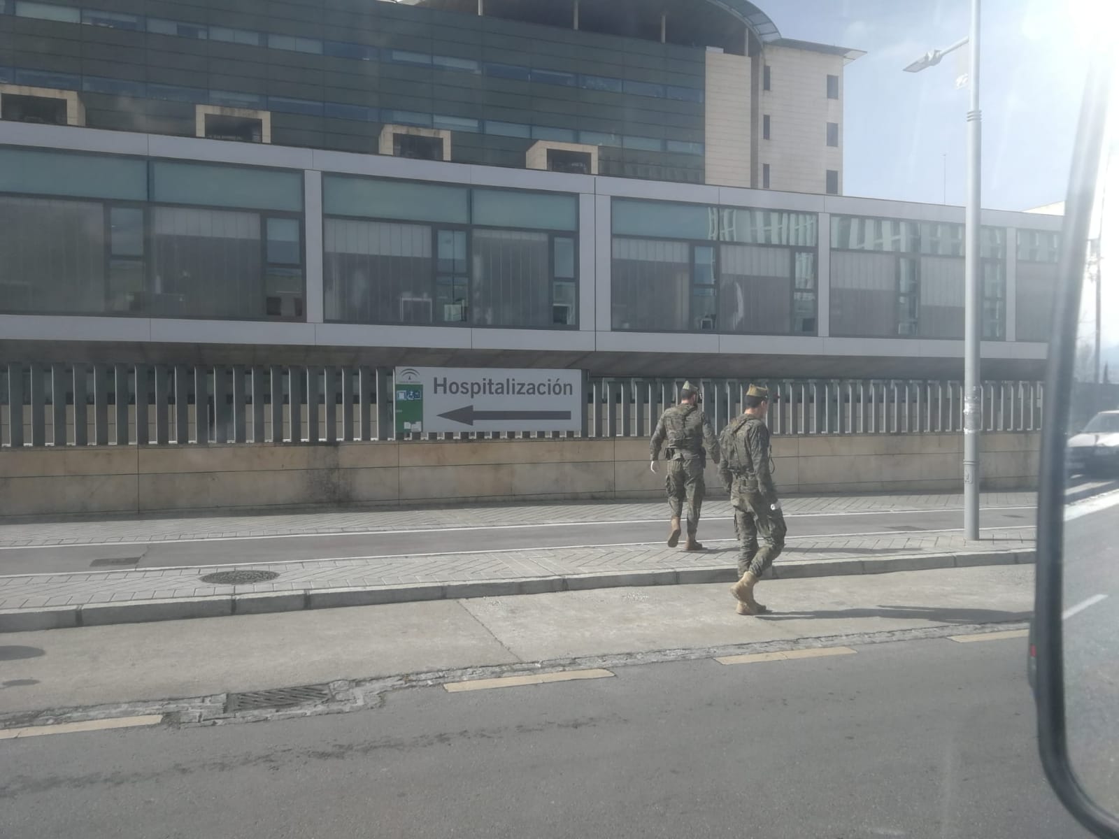 Siguen las imágenes de calles desiertas en la capital en pleno estado de alarma