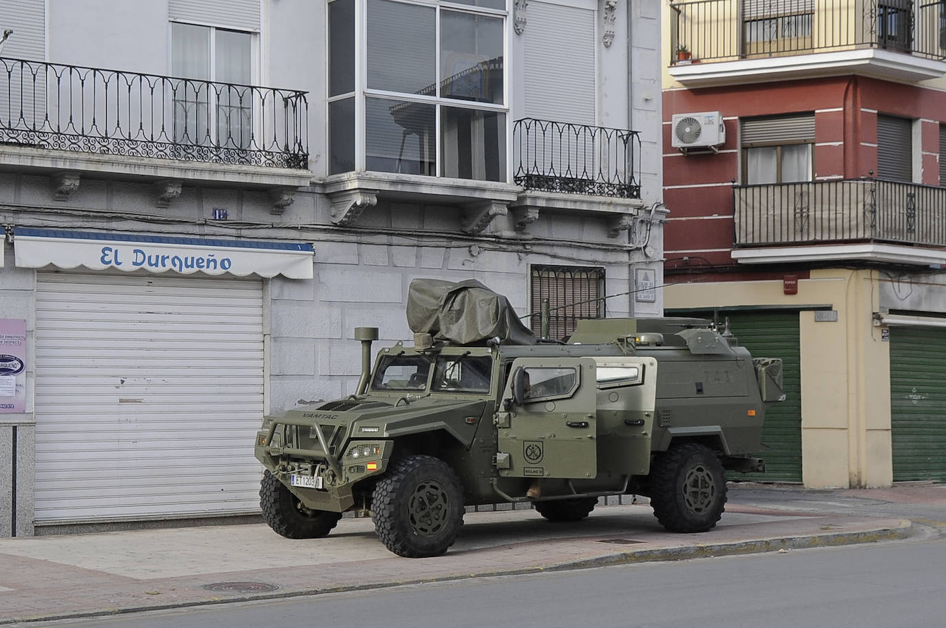 Siguen las imágenes de calles desiertas en la capital en pleno estado de alarma